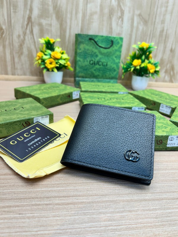 Gucci Signature Leather Bi-Fold Wallet – Black