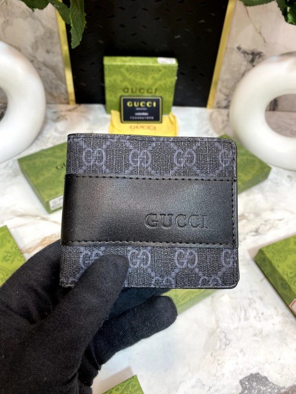 Gucci GG Supreme Black Bi-Fold Wallet with Leather Trim