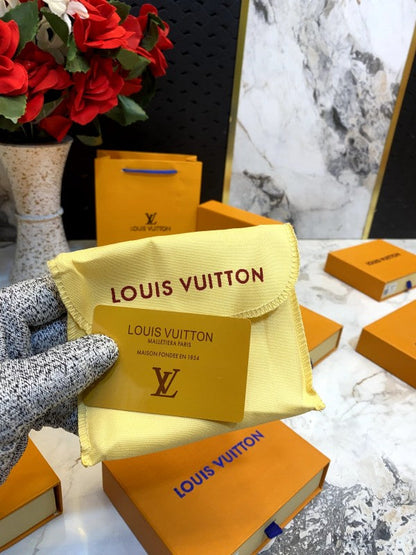 LOUIS_VUITTON_WALLET_V524