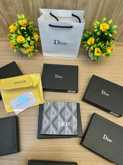 Dior Geometric Print Bifold Wallet – Silver Grey Edition