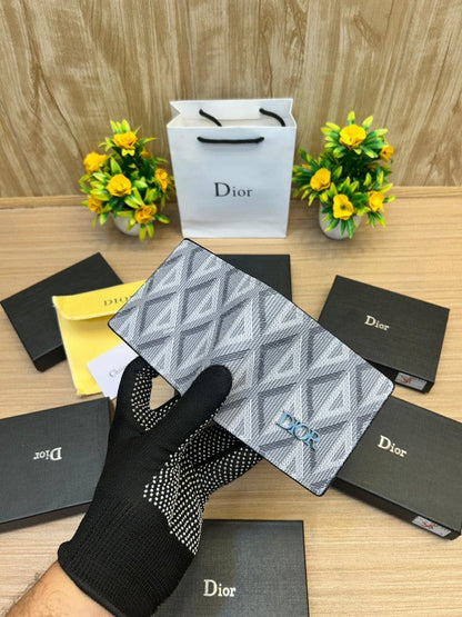 Dior Geometric Print Bifold Wallet – Silver Grey Edition