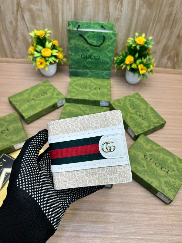 Gucci Beige & White GG Supreme Stripe Wallet
