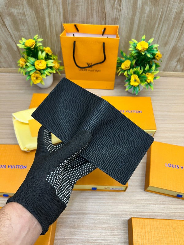 Louis Vuitton Epi Leather Bi-Fold Wallet – Noir Black