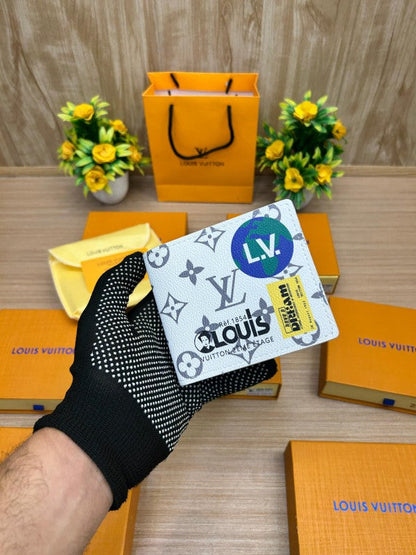 Louis Vuitton Monogram Printed Bi-Fold Wallet – “LV Globe” Edition (White Canvas)