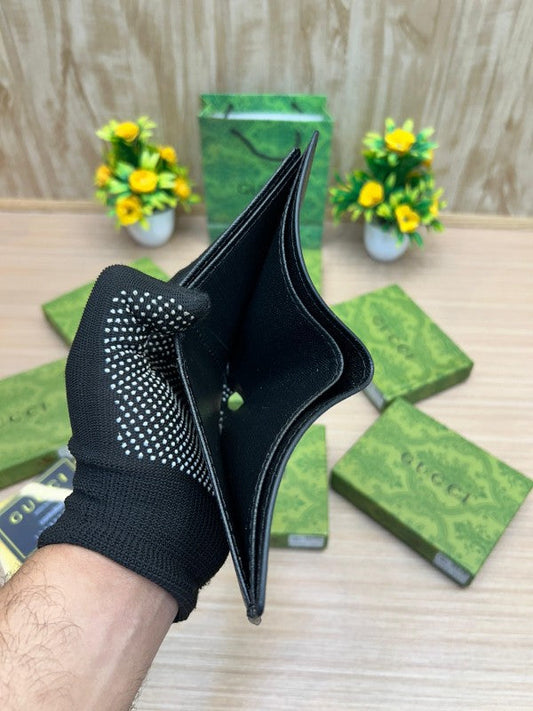 Gucci Signature Leather Bi-Fold Wallet – Black