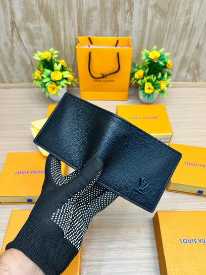 Louis Vuitton Taiga Leather Multiple Wallet – Black