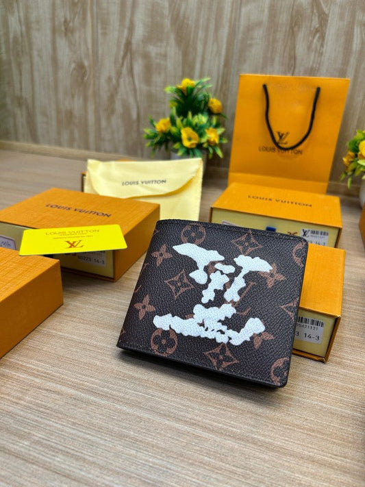 Louis Vuitton Taiga Leather Bi-Fold Wallet – Classic Brown