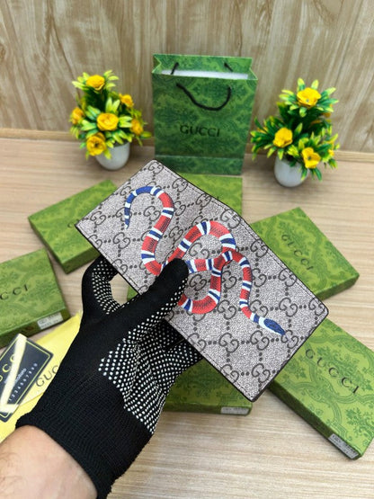 Gucci GG Supreme Snake Bifold Wallet