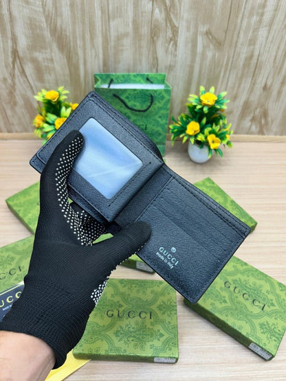 Gucci GG Supreme Snake Print Bifold Wallet