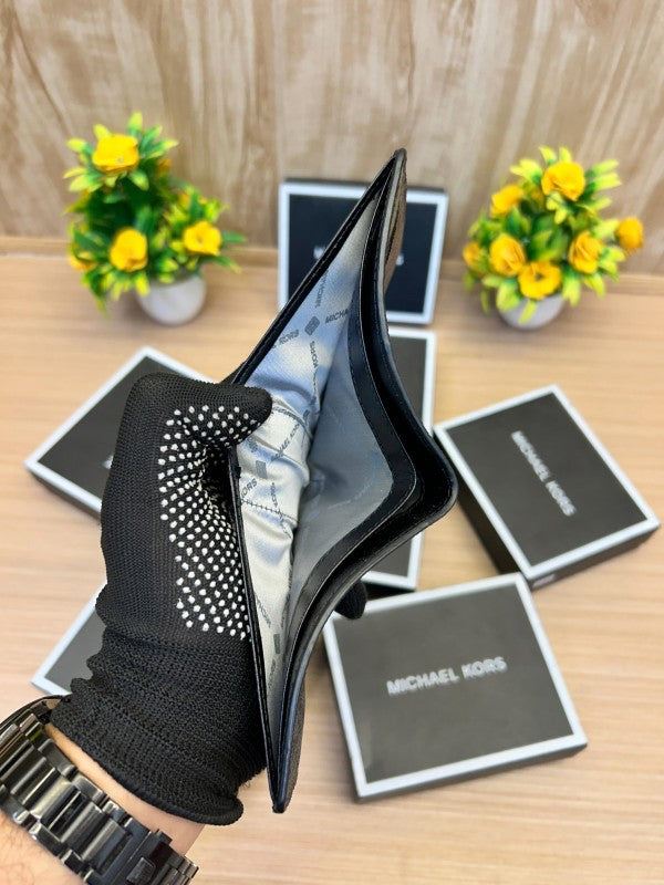 MICHAEL KORS Rivington Striped Logo Billfold Wallet With Coin Pouch - Pale black